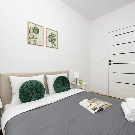 Lumina I 2br Near Orientarium Zoo I Parking I Balcony Appartamento Łódź