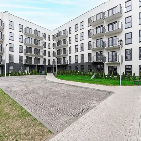 Appartamento Lumina I 2br Near Orientarium Zoo I Parking I Balcony *